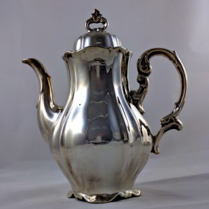 Set alemán para el té de porcelana bañada en plata