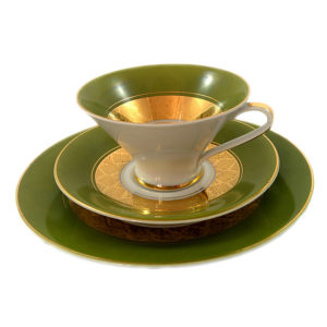 Set verde oliva de porcelana alemana (taza, platillo, plato)
