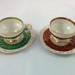 Dos tacitas de porcelana alemana pintada a mano