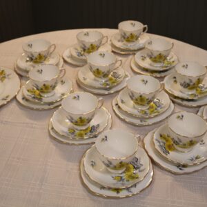Juego de té ingles vintage de porcelana